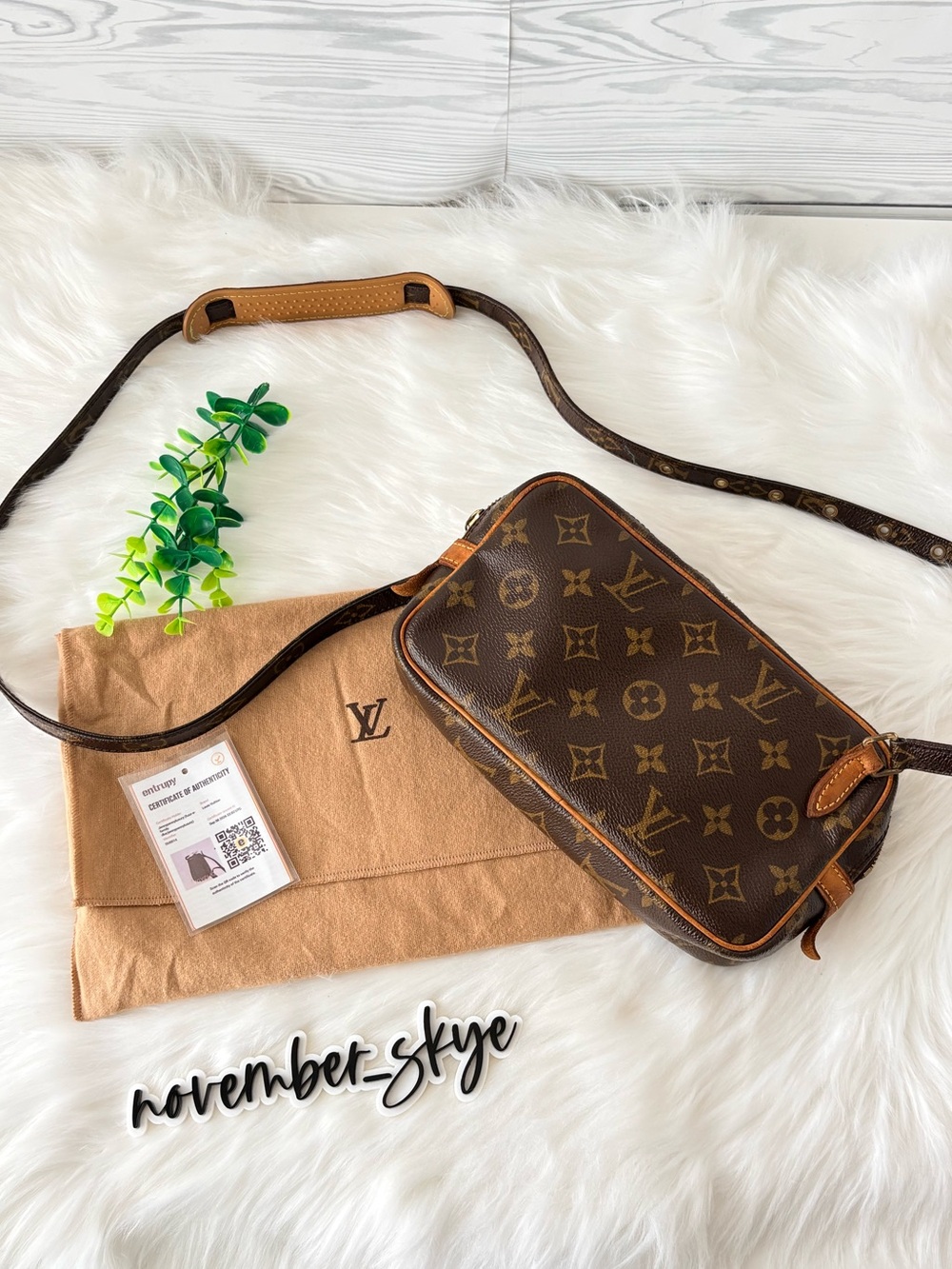 Louis Vuitton Marley Bandouliere Monogram Crossbody